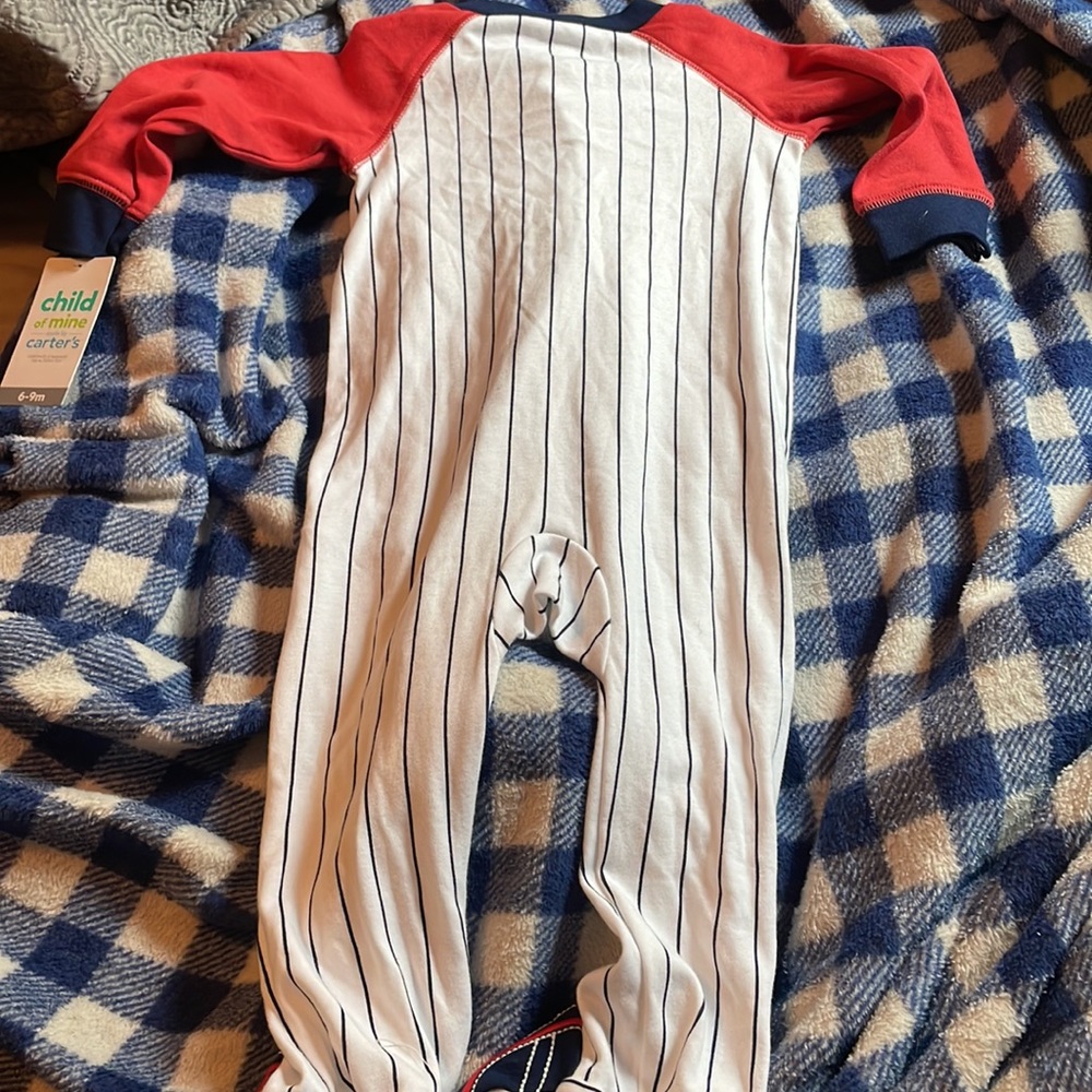 Onesie - Picture 3 of 3